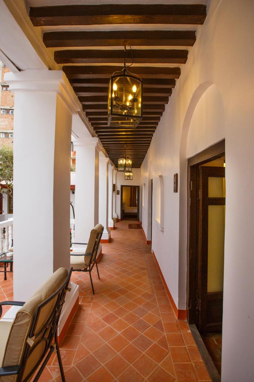 Thamel Villa Heritage Hotel カトマンズ エクステリア 写真