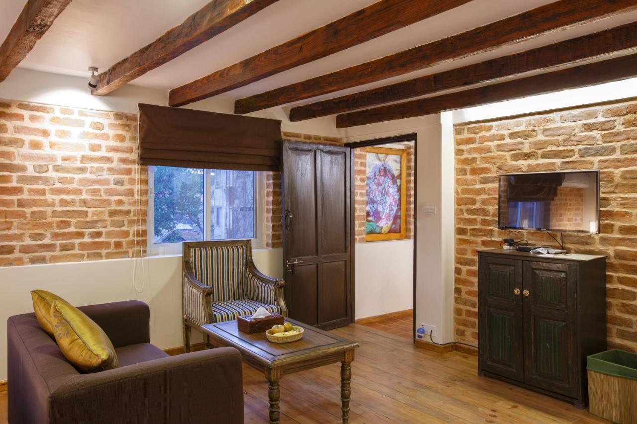 Thamel Villa Heritage Hotel カトマンズ エクステリア 写真